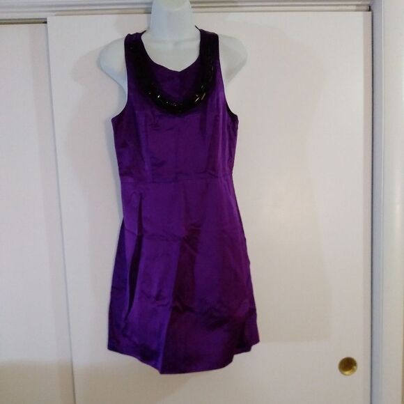🎉🆕Vera Wang Lavender Label Silk Beaded Sleeveless Dress - Picture 1 of 8